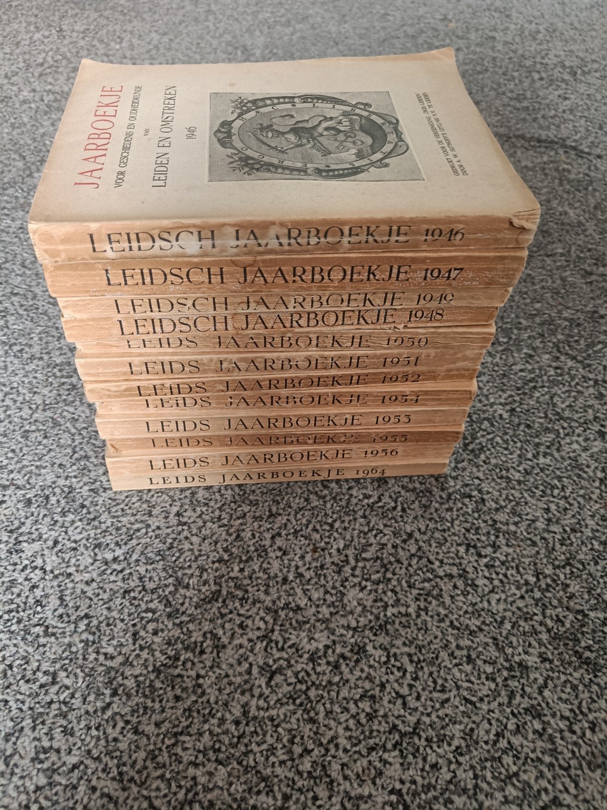 Jaarboekje Leiden en Omstreken 1946-1964, Ophalen, 20e eeuw of later, Gelezen