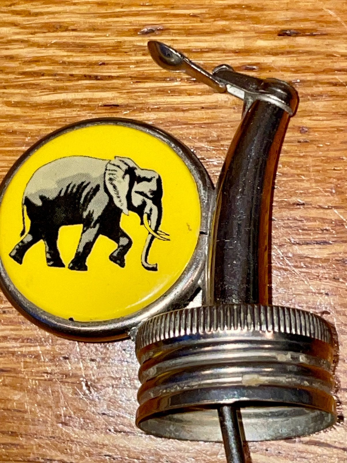 Olifant Jenever Schenktuit - Uniek Verzamelobject, Ophalen of Verzenden