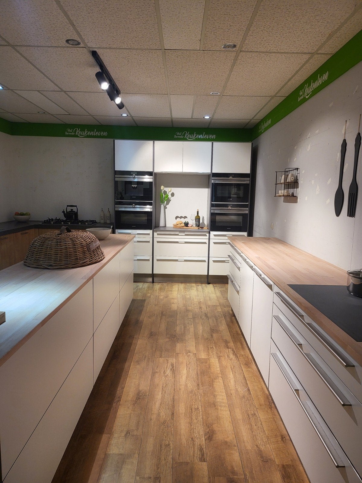 Grote luxe minimalistisch witte keuken met veel mogelijkhede, Ophalen, Gebruikt, Wit, Overige typen