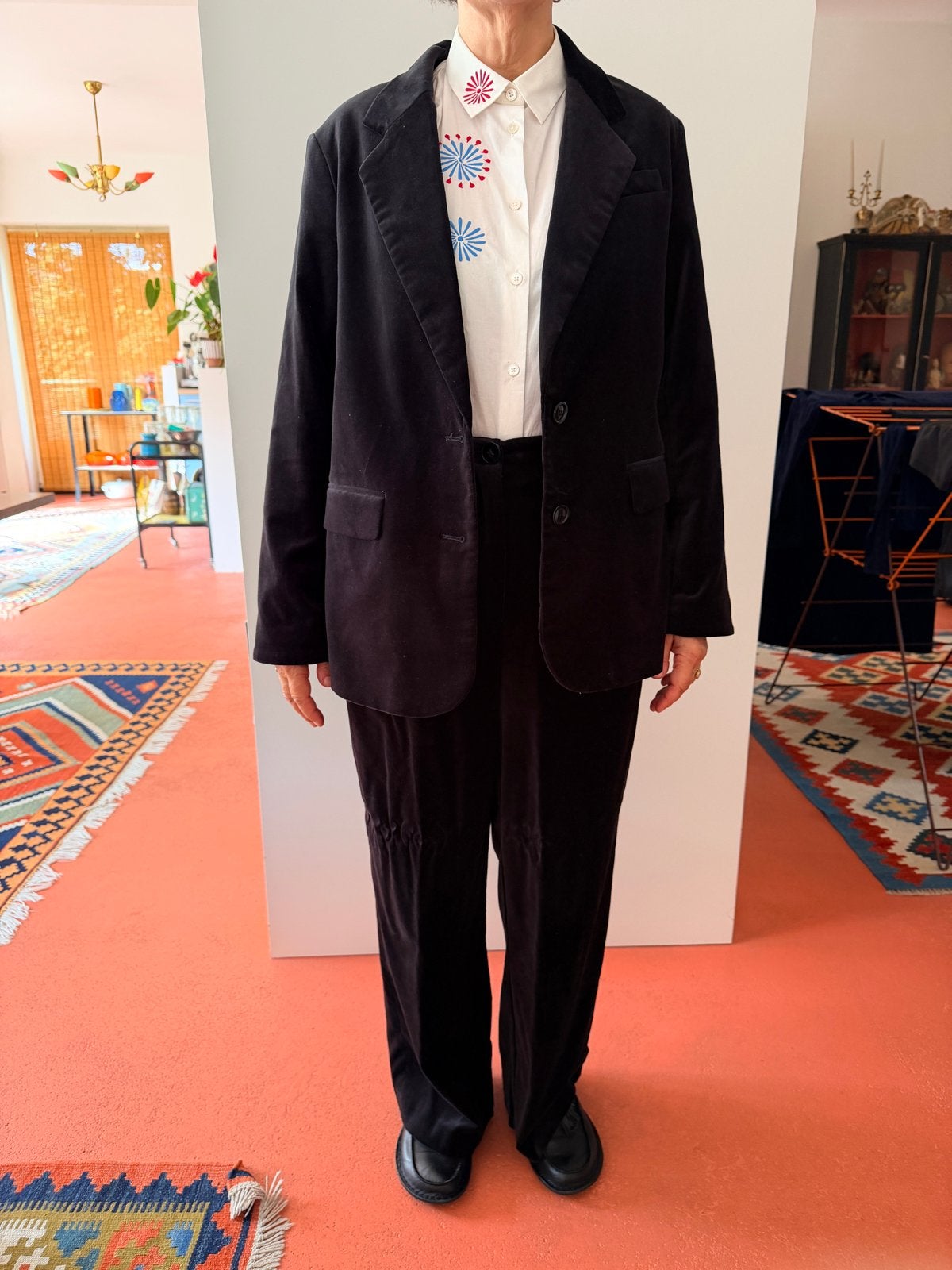 Oversized velours pak (blazer & plooibroek) - Maat 42, Ophalen of Verzenden, Zo goed als nieuw, Maat 42/44 (L), Grijs