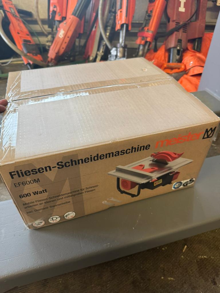 Meister tegelzaag / tegelsnijmachine EF600M 600W NIEUW, Doe-het-zelf en Verbouw, Ophalen, Zo goed als nieuw, 30 tot 70 mm