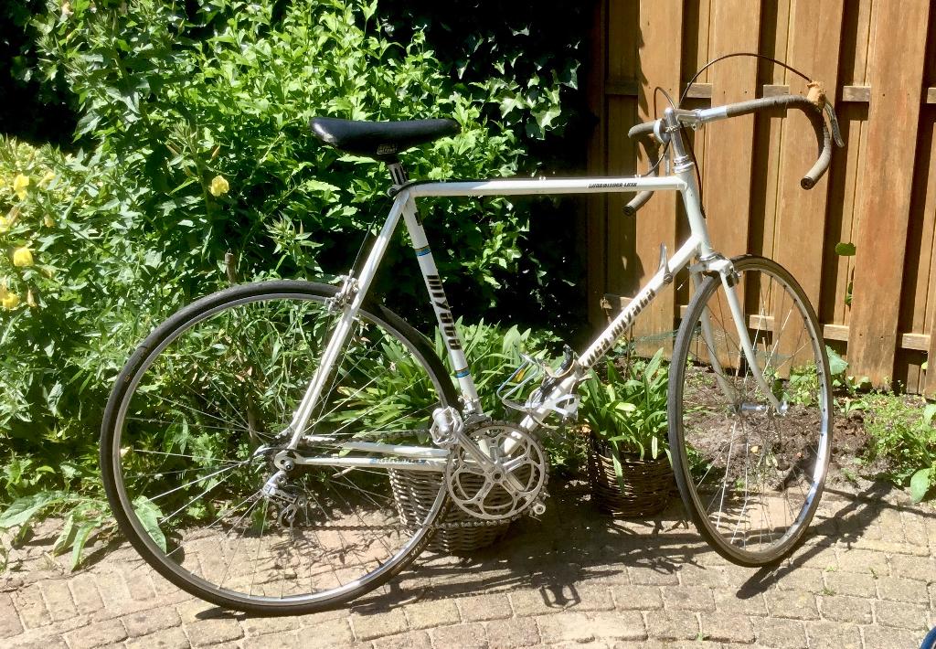 Vintage KOGA miyata roadwinner parelmoer wit 60cm, Ophalen, 28 inch, Gebruikt, Staal