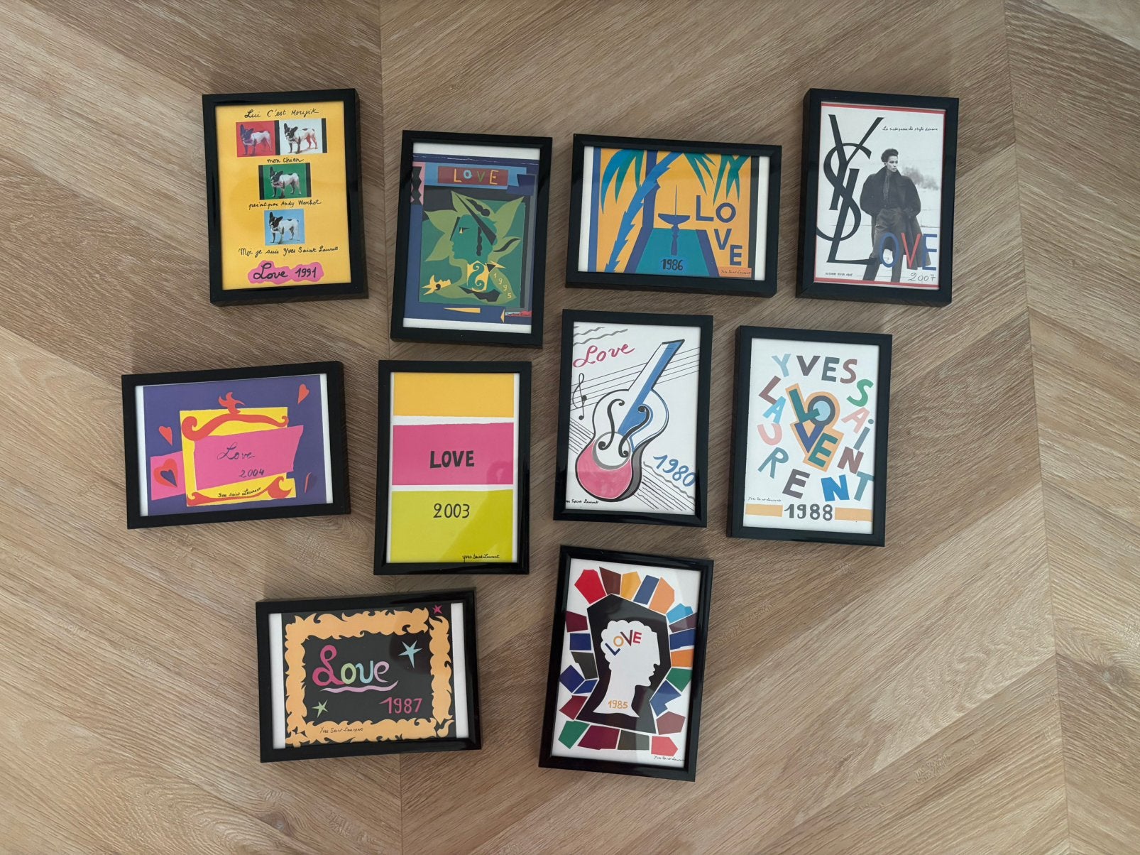 YSL Yves Saint Laurent Love kaarten ingelijst, Antiek en Kunst, Ophalen, Kaart