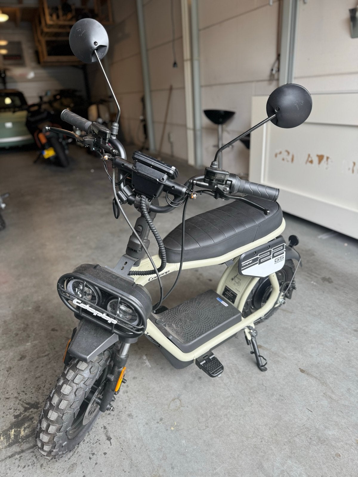 Coopop Rugged GS Elektrische Scooter | Dusty Sand|Nieuwstaat, Ophalen of Verzenden, Zo goed als nieuw, Elektrisch, Overige merken