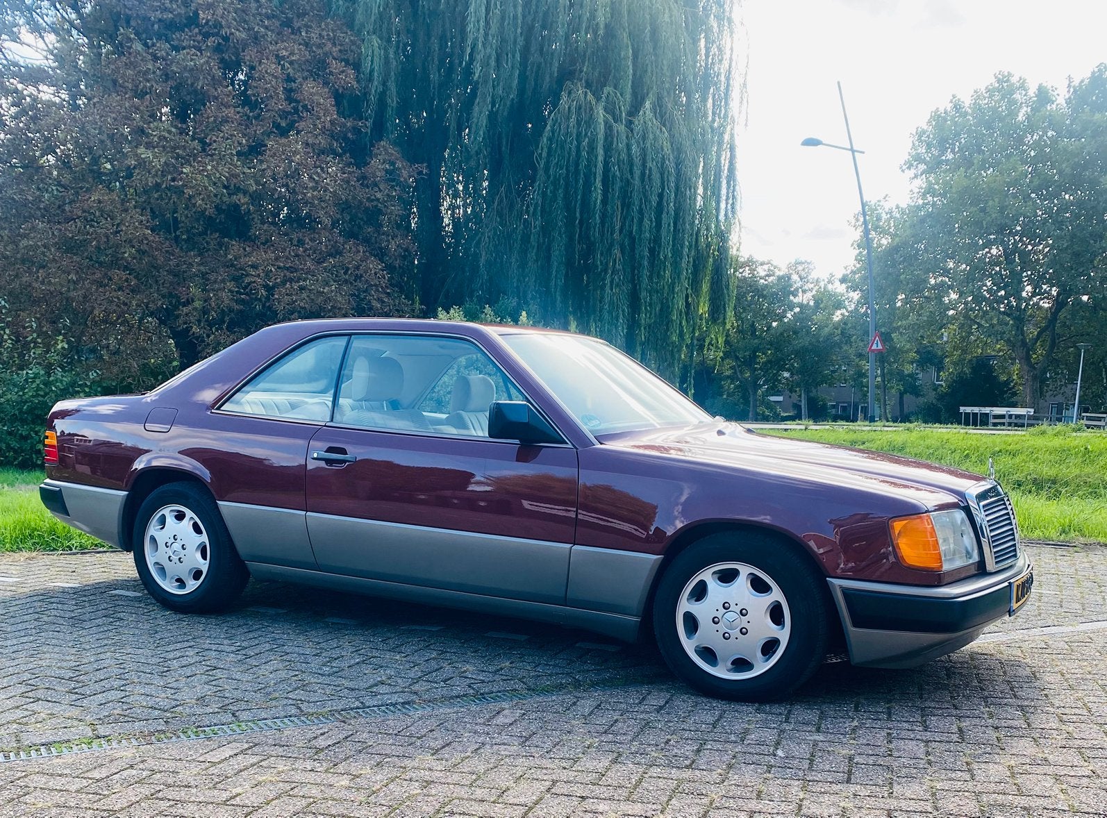 Mercedes 300 CE automatic, foto 5