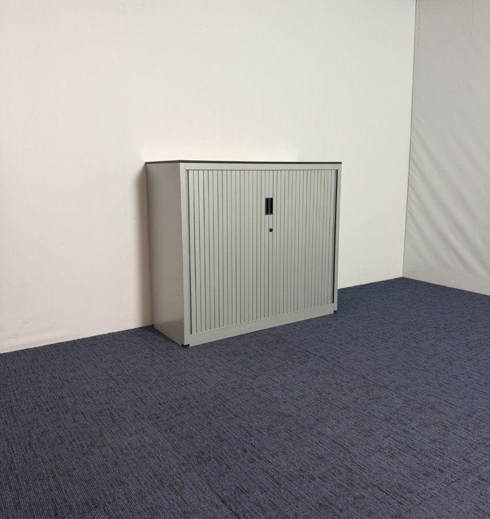 Roldeurkast Aspa, aluminium, H 105 x B 120 x D 47 cm., Ophalen, Gebruikt