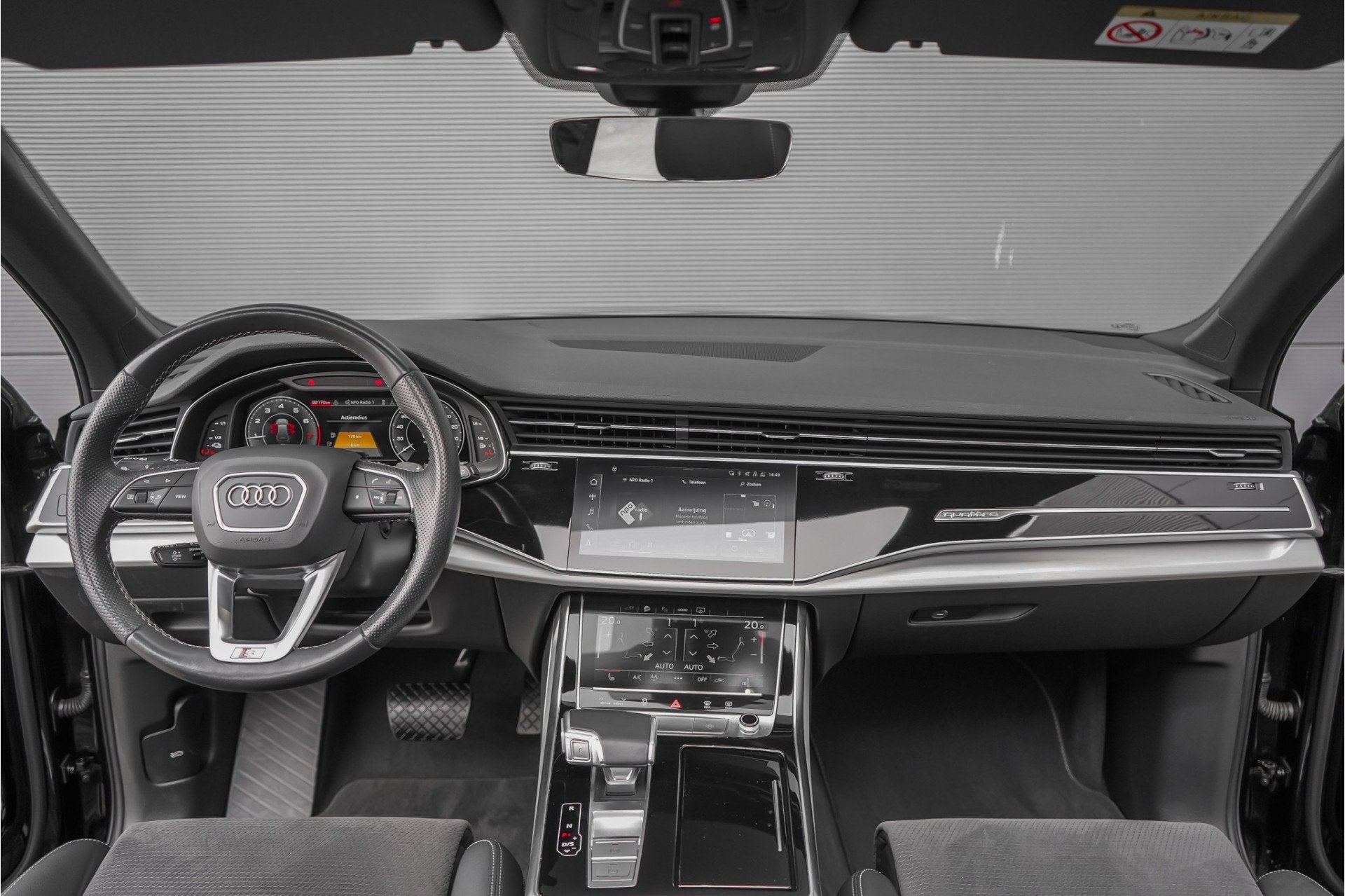 Audi Q7 55 TFSI e Quattro Pro Line S-Line Pano ACC Matrix LE, Auto's, Audi, Gebruikt, 2995 cc, Zwart, Plug-in hybride