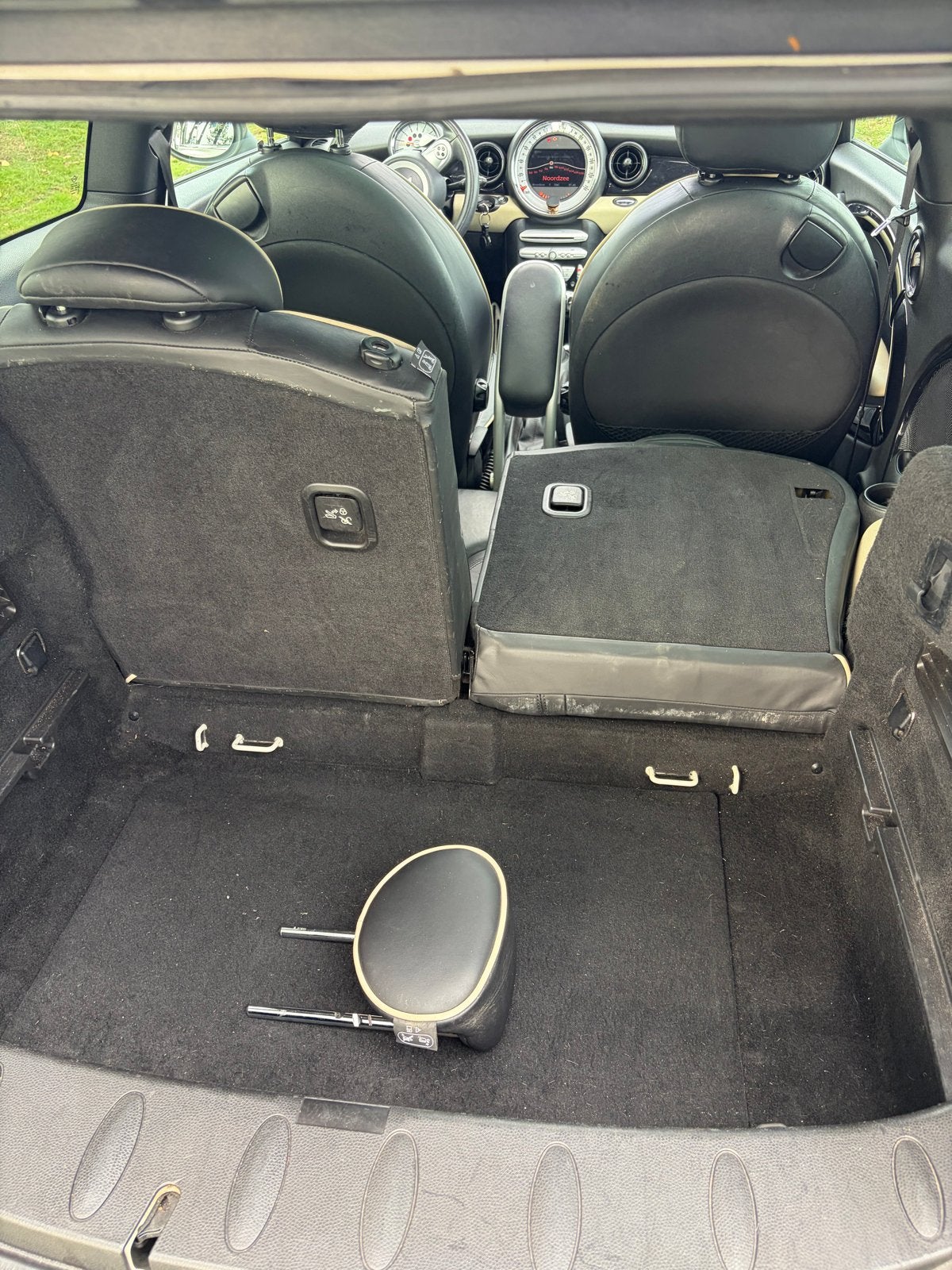 Foto 23 van Mini Clubman 1.6 Cooper S AUT 2008 Wit