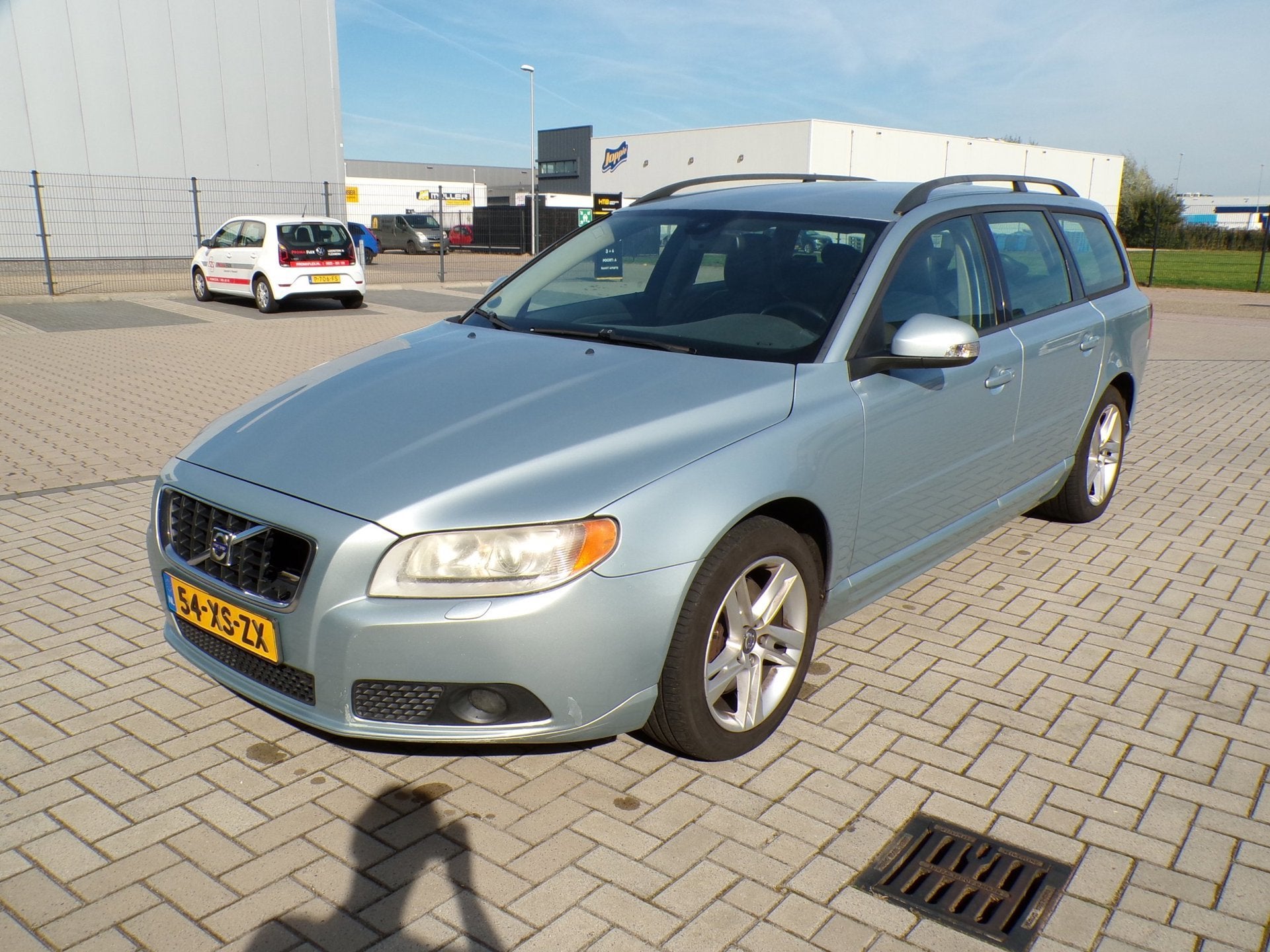 Volvo V70 2.4 D5 Momentum Leer-Sensoren-Automaat, Gebruikt, Zwart, 2000 kg, Blauw