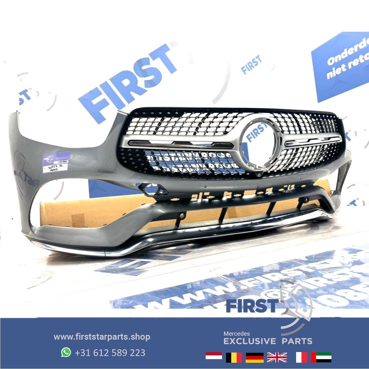W253 BUMPER GLC FACELIFT AMG + GRIL A2538855904 ZWART WIT GR, Gebruikt, -, Voor, Ophalen of Verzenden
