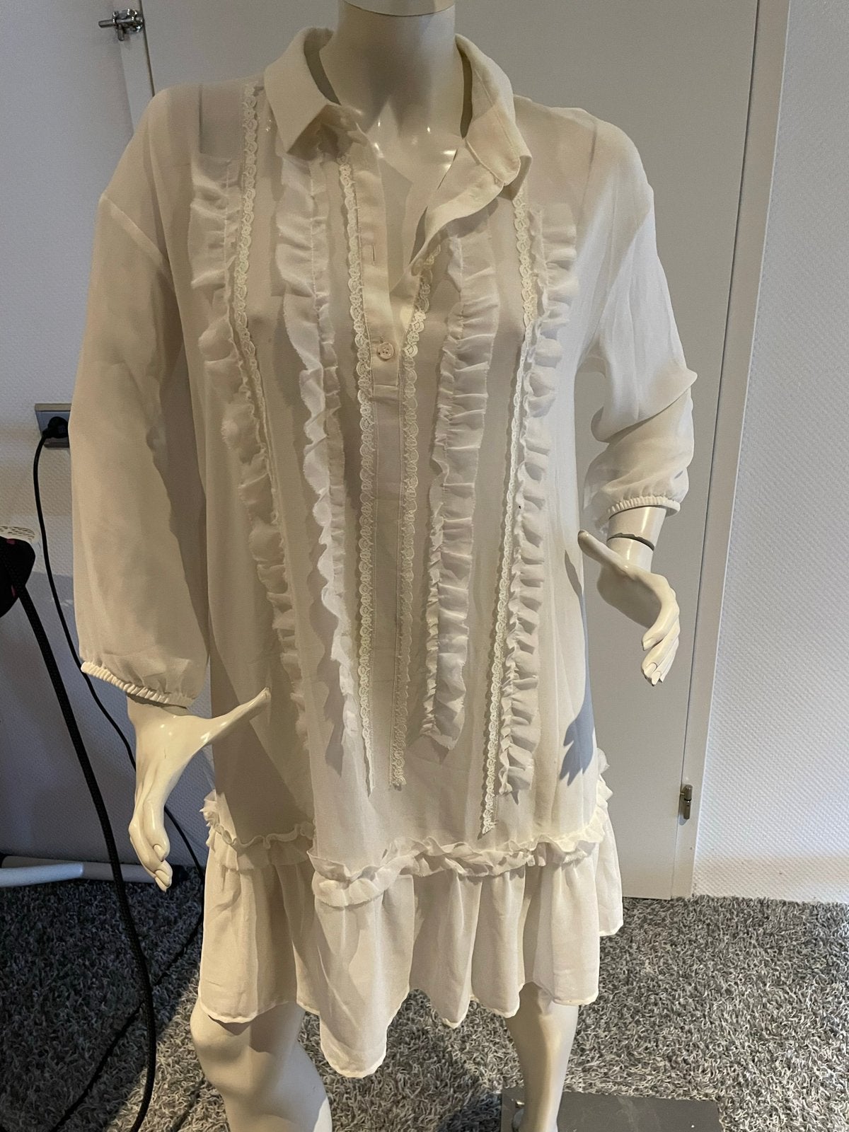 Twinset jurkje met roesjes. Maat xl, Kleding | Dames, ., Beige, Maat 46/48 (XL) of groter, Ophalen of Verzenden