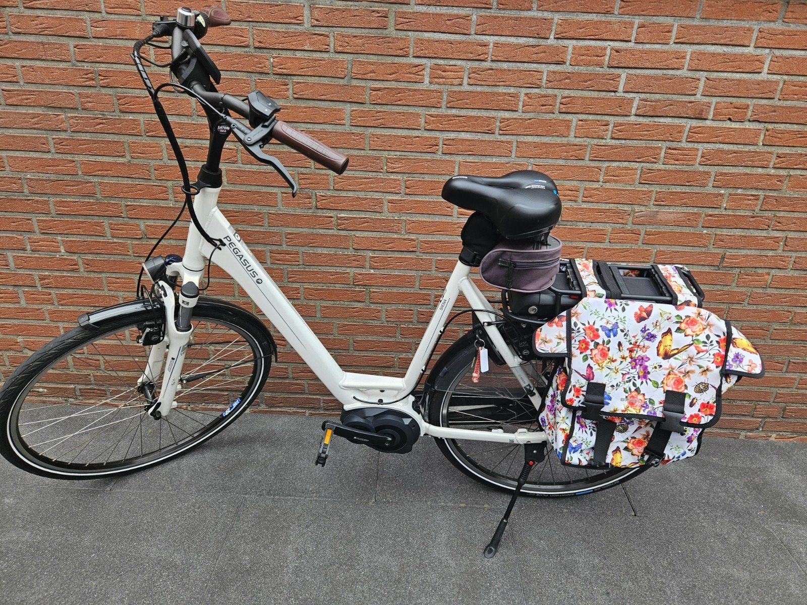 Pegasus Siena E7F E-bike - Bosch Active Line, Gebruikt, 50 km per accu of meer, 55 tot 59 cm, Ophalen