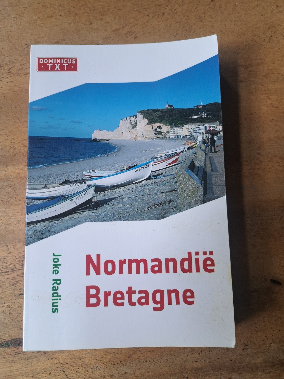 Reisgids Normandië Bretagne, Overige merken, Europa, Ophalen of Verzenden, Zo goed als nieuw
