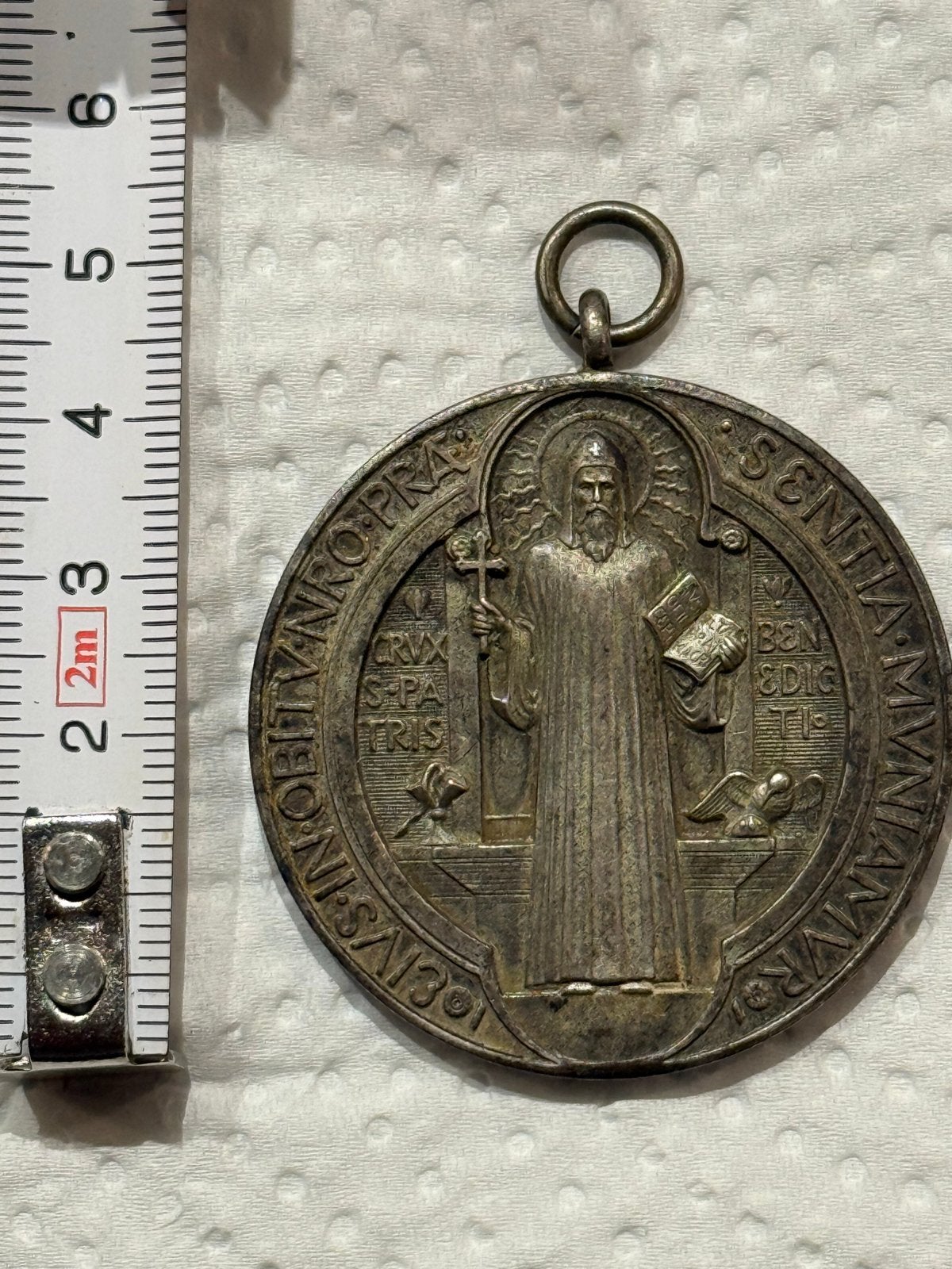 Antieke Sint-Benedictus Medaille - Zilverkleurig, Ophalen of Verzenden