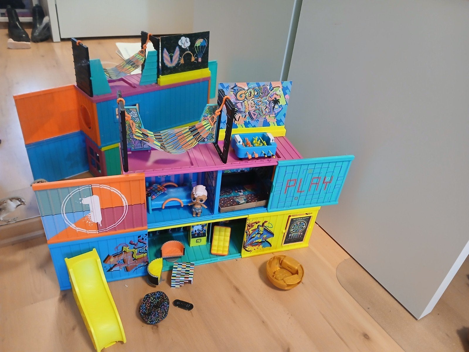 LOL Surprise Huis met Dierenverblijf en Accessoires, Ophalen of Verzenden, Gebruikt, Poppenhuis