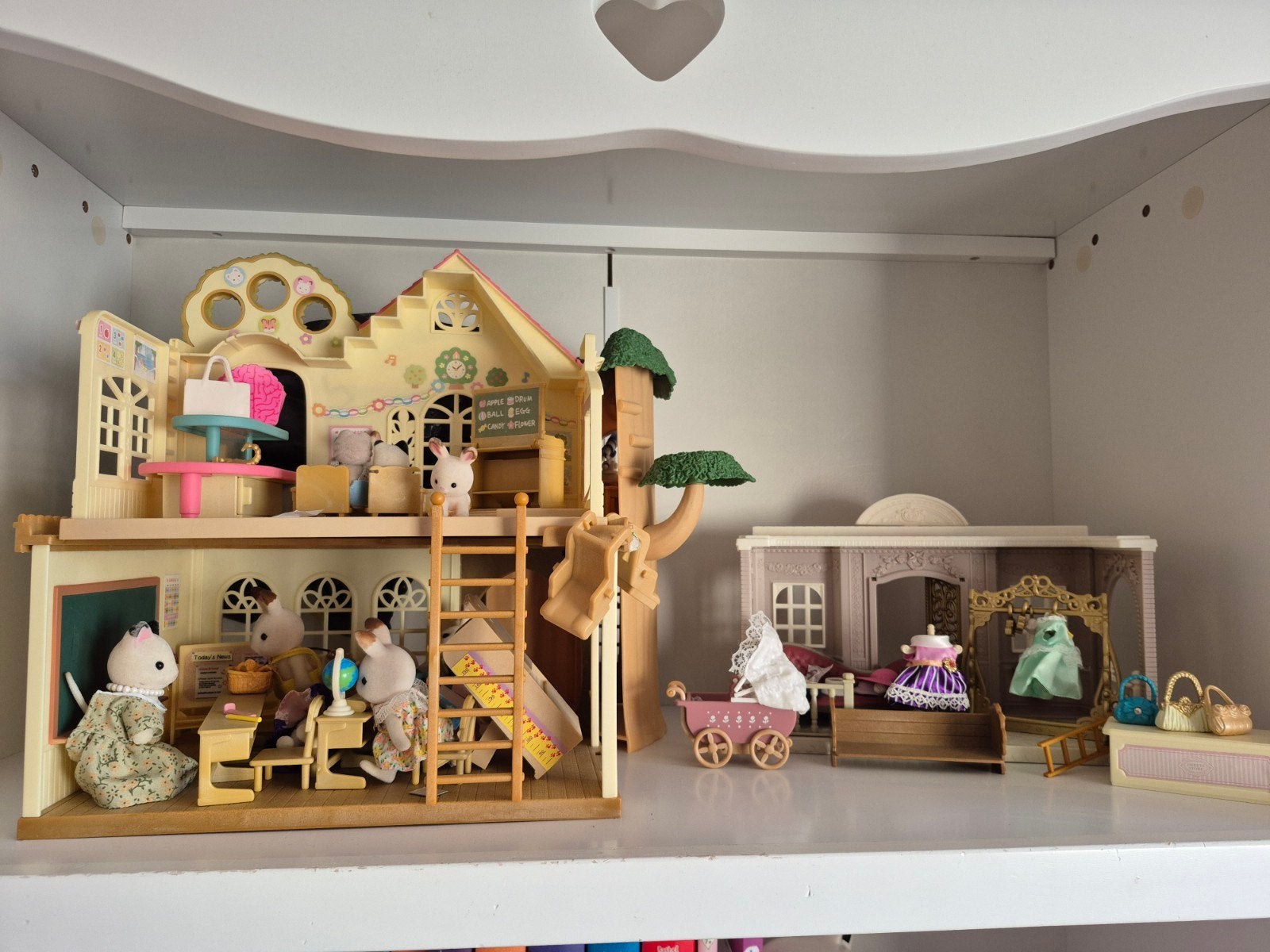 Grote set Sylvanian Families: School & Win, Kinderen en Baby's, Ophalen, Gebruikt, Poppenhuis