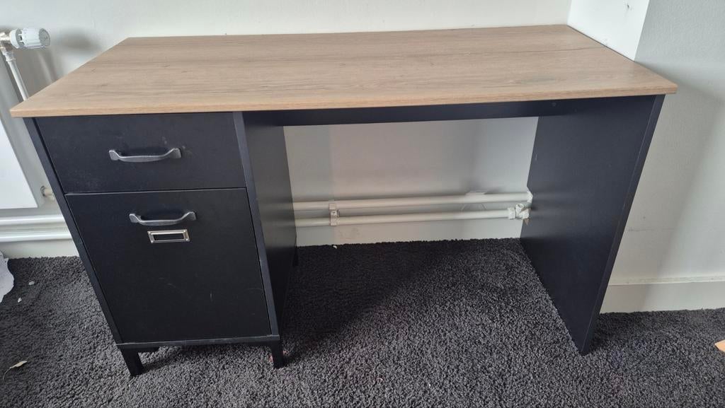 Bureau met lades - Zwart/Houtkleur, Ophalen, Gebruikt, Hout, Computerbureau