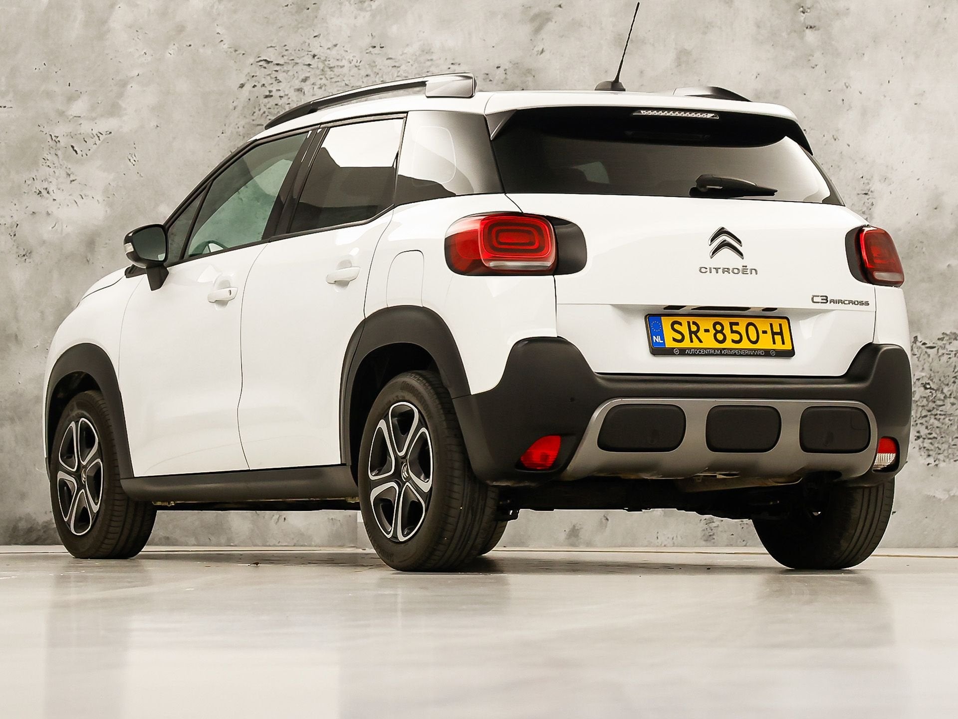 Citroën C3 Aircross 1.2 PureTech S&S Sport 110Pk (APPLE CAR, Auto's, Citroën, Voorwielaandrijving, 12 maanden, Gebruikt, 1199 cc