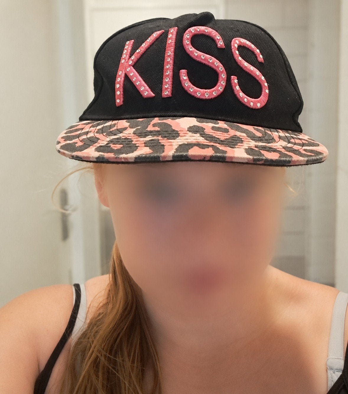 KISS pet zwart/roze met panterprint, Ophalen of Verzenden, Gedragen, One size fits all, Pet