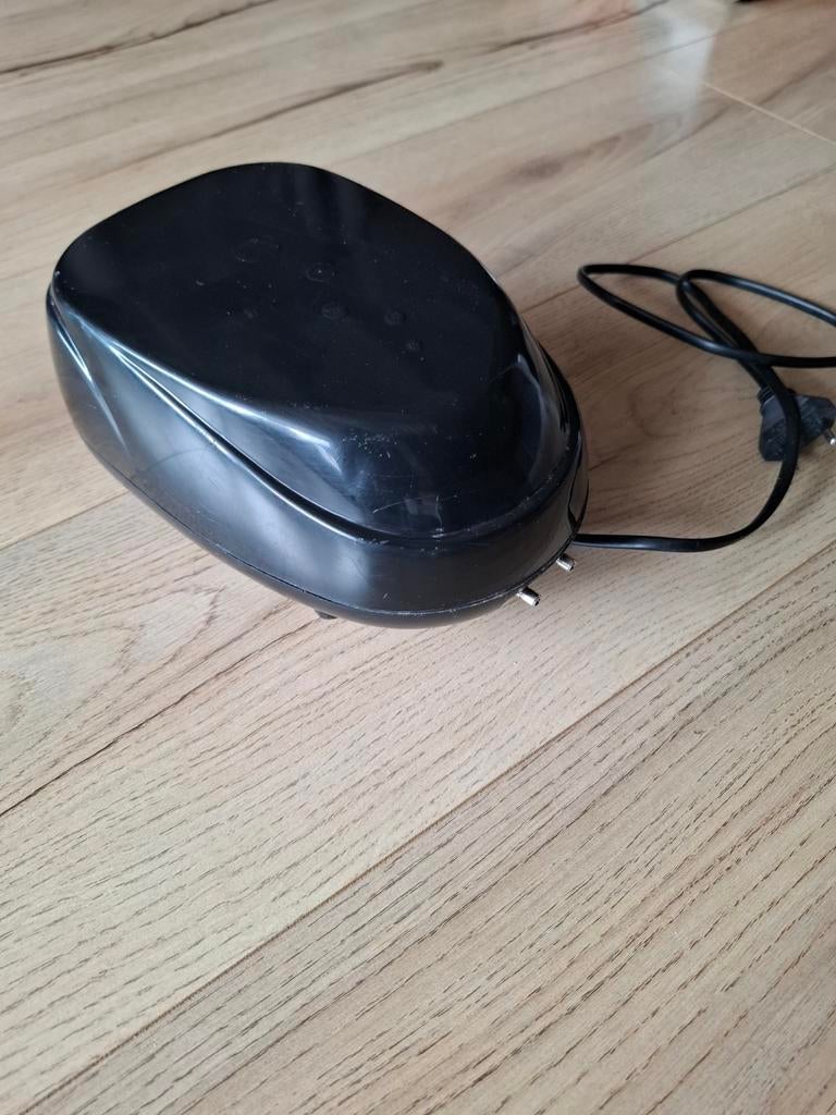 Lucht pomp voor een aquarium of vijver, Dieren en Toebehoren, Gebruikt, Pomp, Overige typen, Overige merken