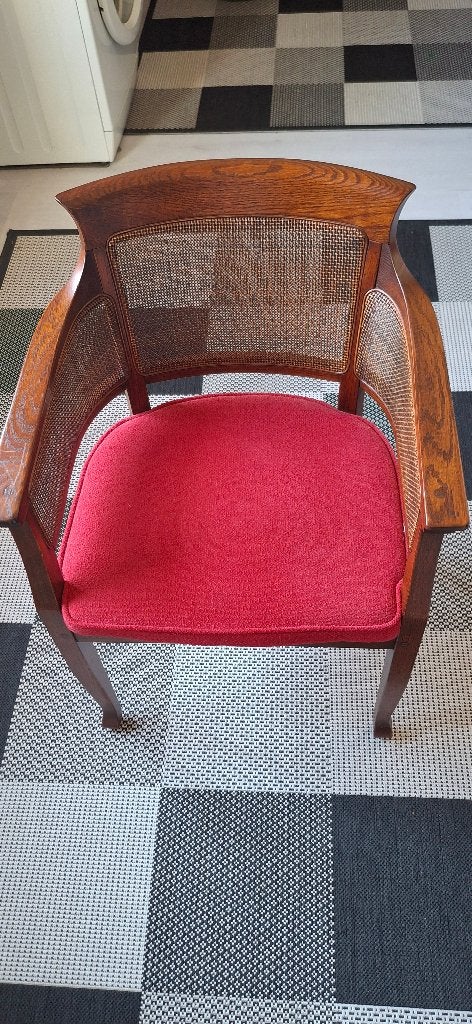 5 goed onderhouden (eettafel)-stoelen, Huis en Inrichting, Ophalen, Hout, Bruin, Zo goed als nieuw