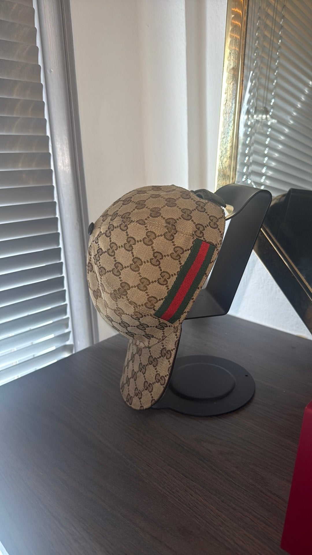 Originele Gucci pet met bon, Ophalen of Verzenden, Zo goed als nieuw, One size fits all, Pet