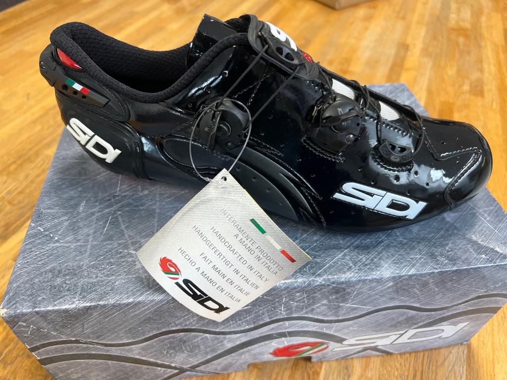 Nieuwe Sidi Scarpe Wire Carbon Vernice maat 45, Fietsen en Brommers, Fietsaccessoires | Fietskleding, Heren, Schoenen, Nieuw, Overige maten