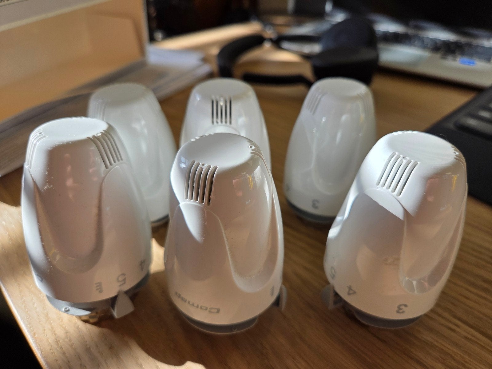 Zes Thermostaatknoppen Comap voor radiator - Zo goed als nie, Ophalen of Verzenden, Zo goed als nieuw