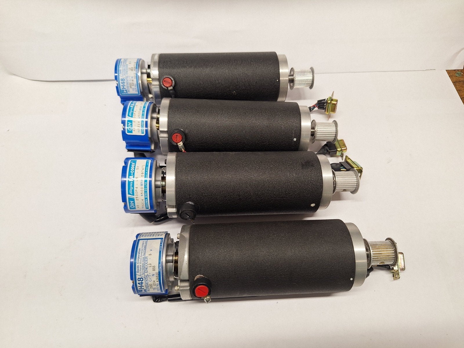 Servomotoren met encoder, deels met rem - ideaal voor CNC, Ophalen of Verzenden, Gebruikt, Onderdeel, Computergestuurd (Cnc)