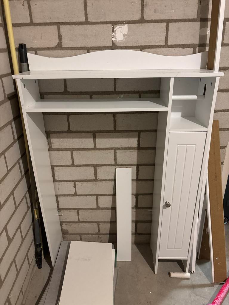 Zo goed als nieuw wit WC kastje - ideaal voor boven toilet, Ophalen, Zo goed als nieuw, Wit, Overige typen