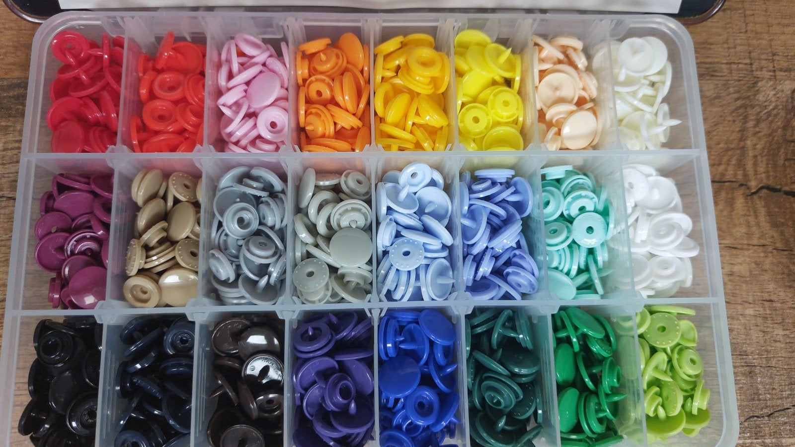 Drukknopen set: 24 kleuren met tang en accessoires, nieuw, Ophalen