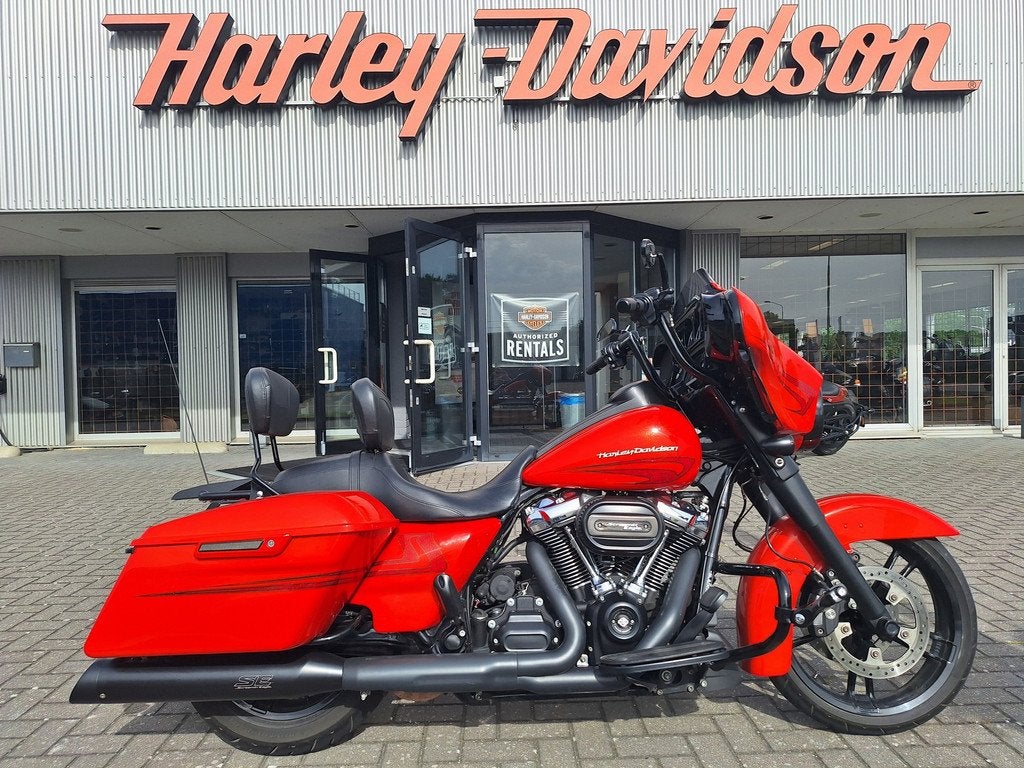Harley-Davidson FLHX Street Glide (bj 2016), Harley-Davidson Benelux, Bedrijf, Ap.nl@harley-davidson.com, Toermotor