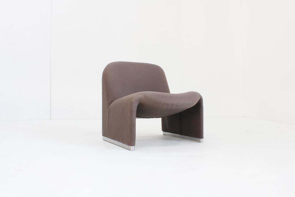 Artifort Alky armchair by Giancarlo Piretti, Vintage, design, 75 tot 100 cm, Ophalen of Verzenden, Zo goed als nieuw