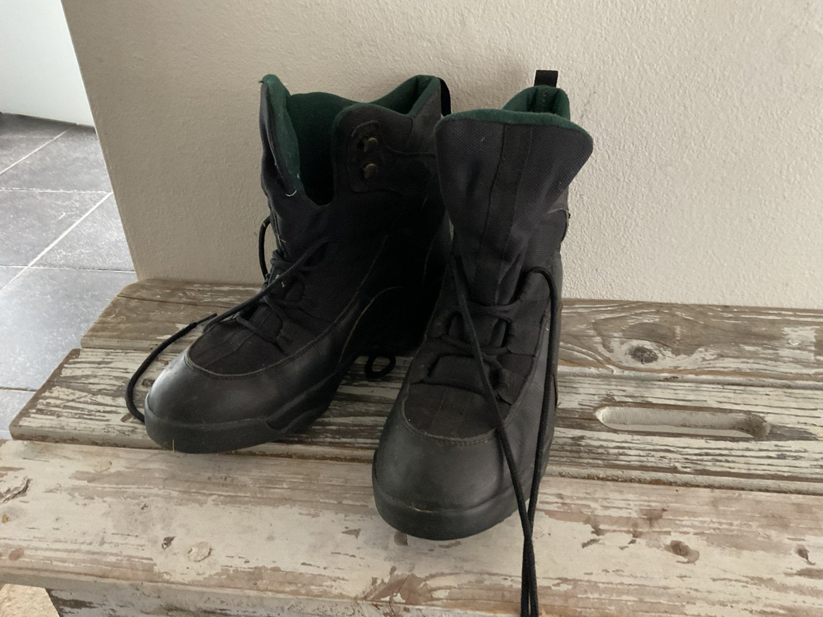 Hoge gevoerde dames golfschoenen 40, Sport en Fitness, Golf, Ophalen of Verzenden, Zo goed als nieuw, Schoenen