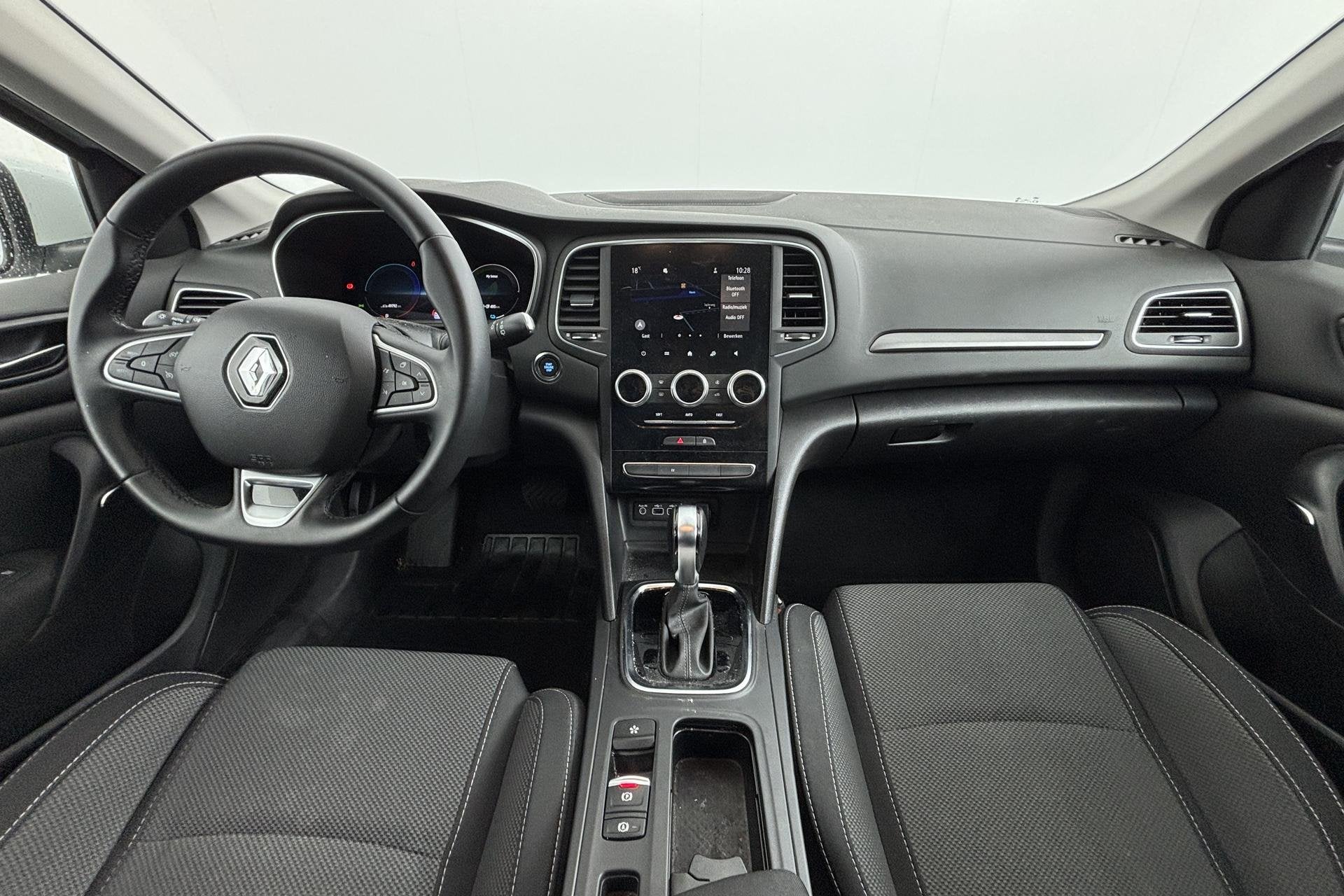 Renault Mégane Estate 1.6 E-Tech Plug-In Hybrid 160 Equilib, Auto's, Stof, Gebruikt, 4 cilinders, 1573 kg