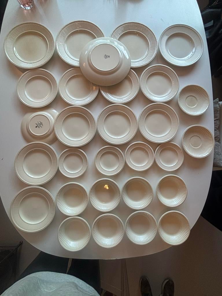 Wedgwood Borden en Schaaltjes - Elegante Serviesdelen, Ophalen, Gebruikt, Keramiek, Bord(en)