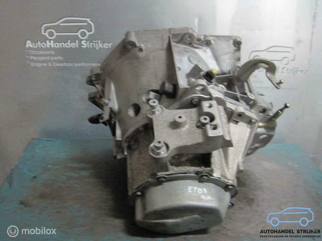 Gebr & Revisie 5-versnellingsbak 20et03 Peugeot 2008 1.6 Vti, Gebruikt, Ophalen of Verzenden, Peugeot