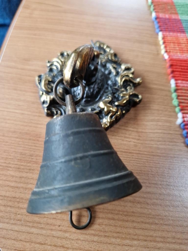 Mooie originele bronzen deurbel of schellekoord bel, Ophalen of Verzenden, Brons