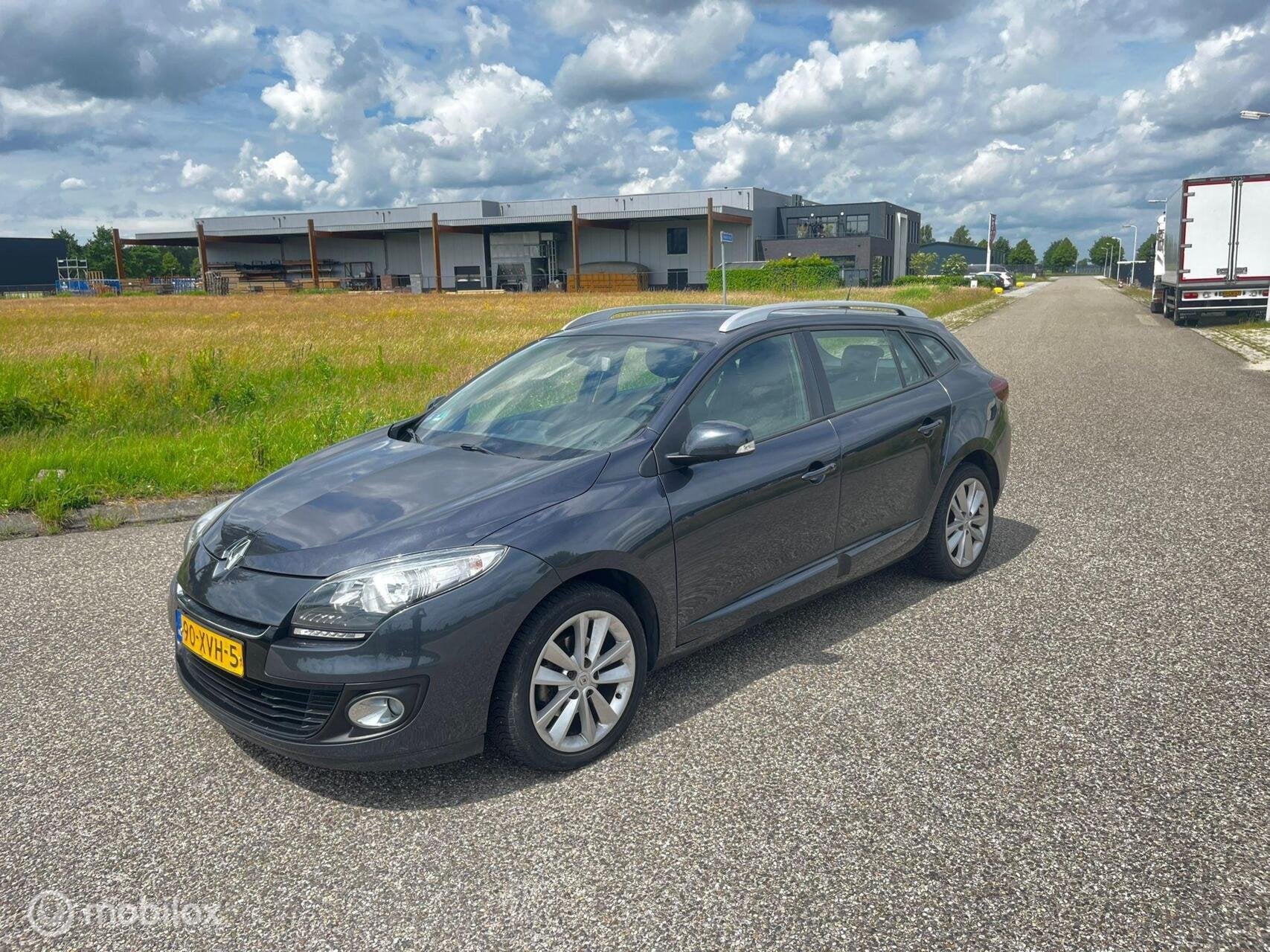 Renault Megane Estate 1.2 TCe Expression ZEER NETJES, Auto's, Voorwielaandrijving, Euro 5, 4 cilinders, Origineel Nederlands