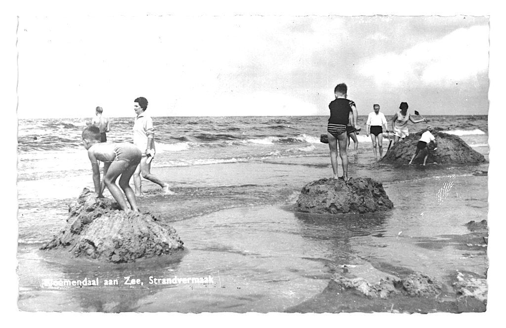 949027 Bloemendaal aan Zee NH strand badmode  Onbeschreven, Ophalen of Verzenden, 1960 tot 1980, Ongelopen, Noord-Brabant