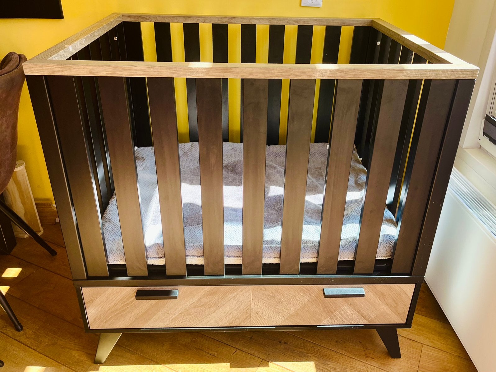 Interbaby Box Met Lade Zwart / Visgraatmotief, Ophalen, Gebruikt, Rechthoekig, Lade
