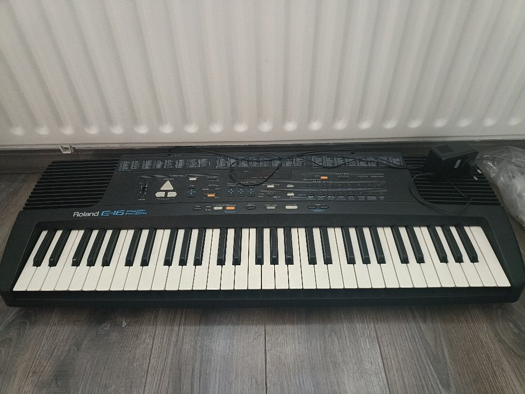 Keyboard, Muziek en Instrumenten, Keyboards, Ophalen, Gebruikt, 61 toetsen, Overige merken