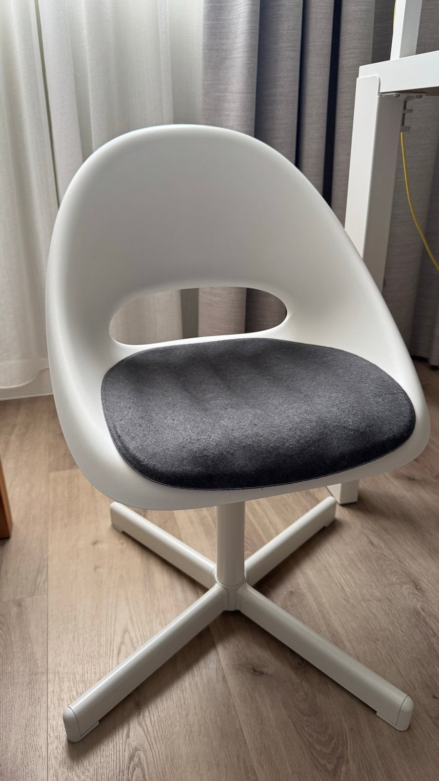 Ikea Sibben bureaustoel kind - wit/grijs, Huis en Inrichting, Ophalen, Gebruikt, Wit, Bureaustoel