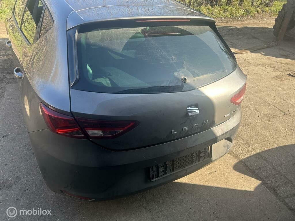 Achterklep Seat Leon 5F ('13->), Gebruikt, Achterklep, Ophalen of Verzenden