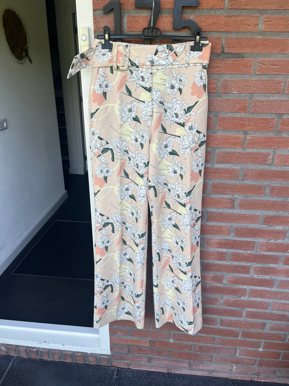 Josh v broek wijde benen maat m als nieuw, Maat 38/40 (M), Beige, Ophalen of Verzenden, Zo goed als nieuw