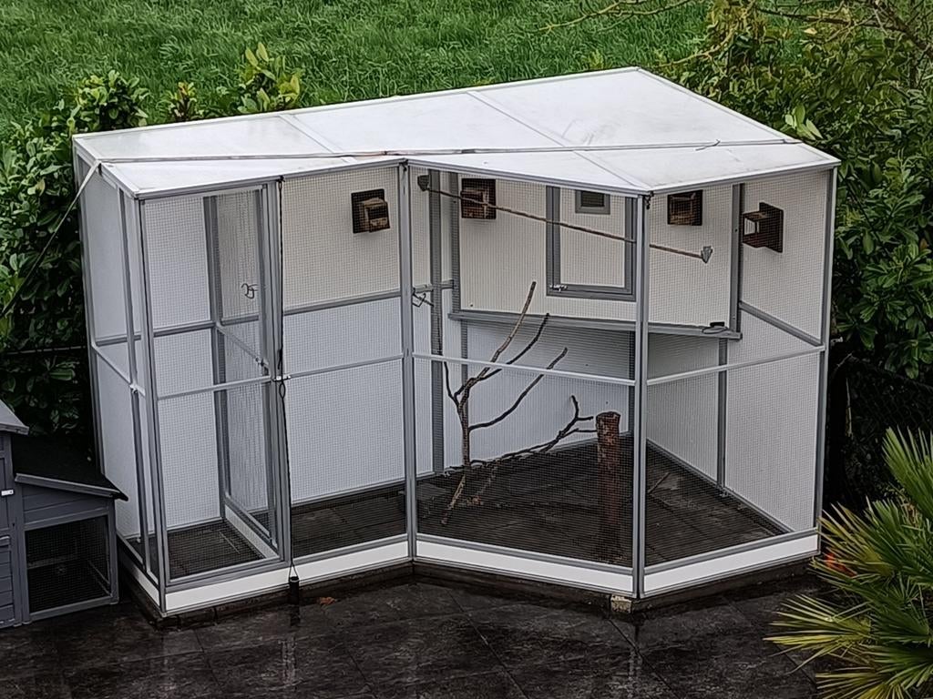 Vogel voliere vogelkooi. Aluminium trespa, Dieren en Toebehoren, Vogels | Hokken en Kooien, Ophalen, Zo goed als nieuw, Aluminium