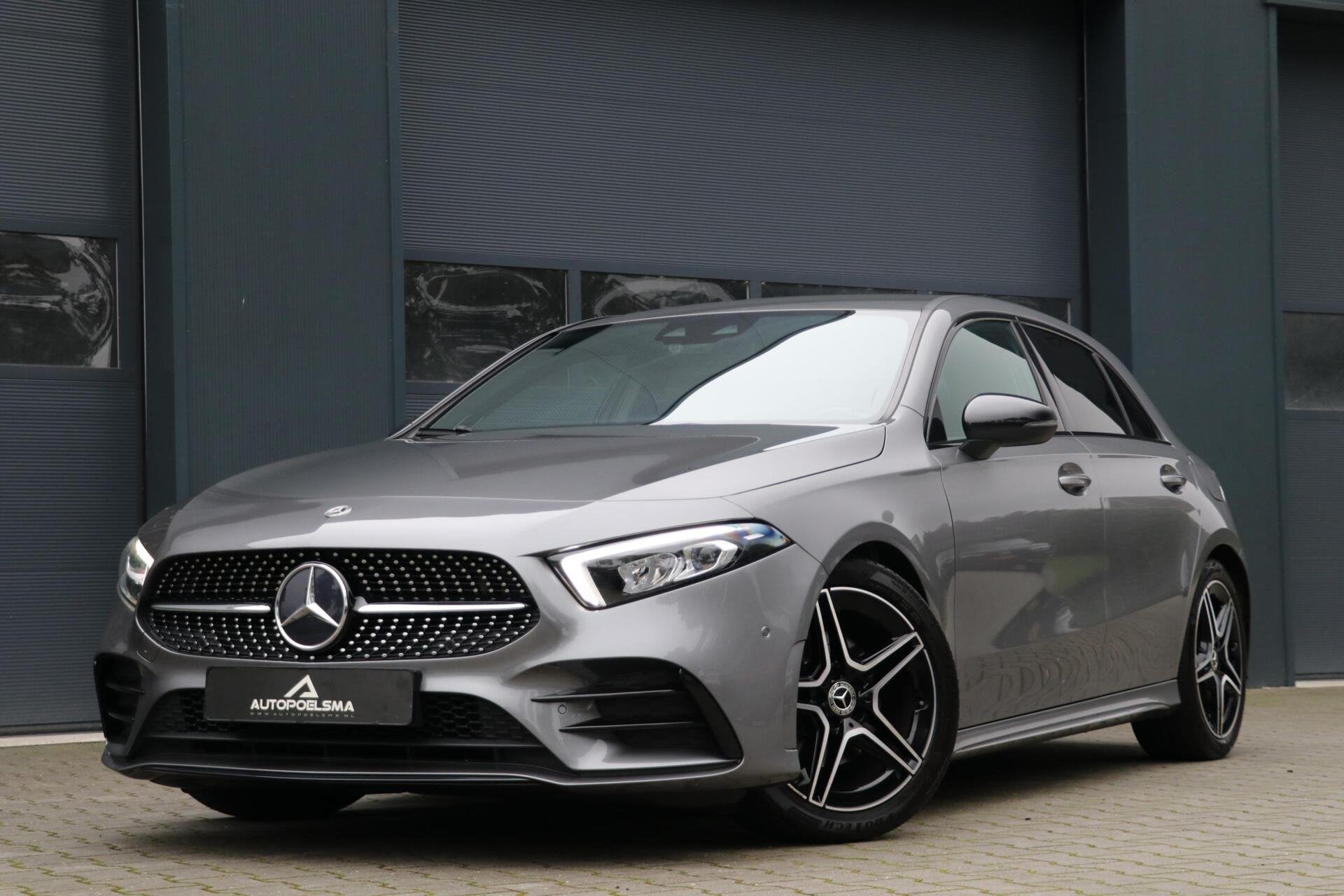 Mercedes A-klasse 180 |AMG| Night Pakket Camera Sfeerverlich, 136 pk, Gebruikt, 4 cilinders, Origineel Nederlands