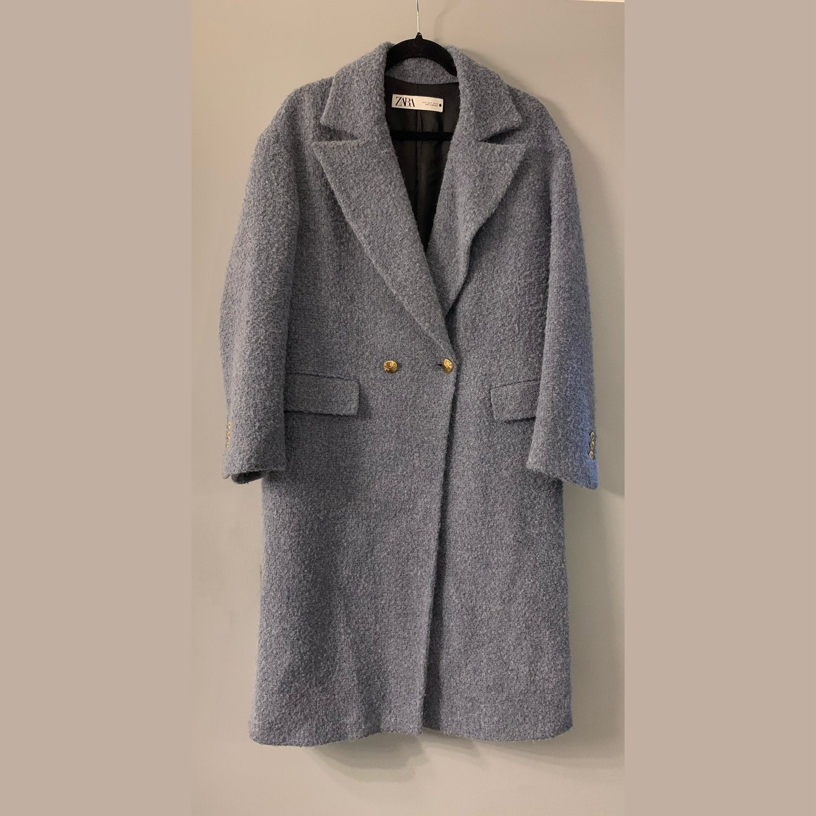 Zara teddy / fluffy jas met goudkleurige knopen - maat S, Kleding | Dames, Ophalen of Verzenden, Zo goed als nieuw, Maat 36 (S)
