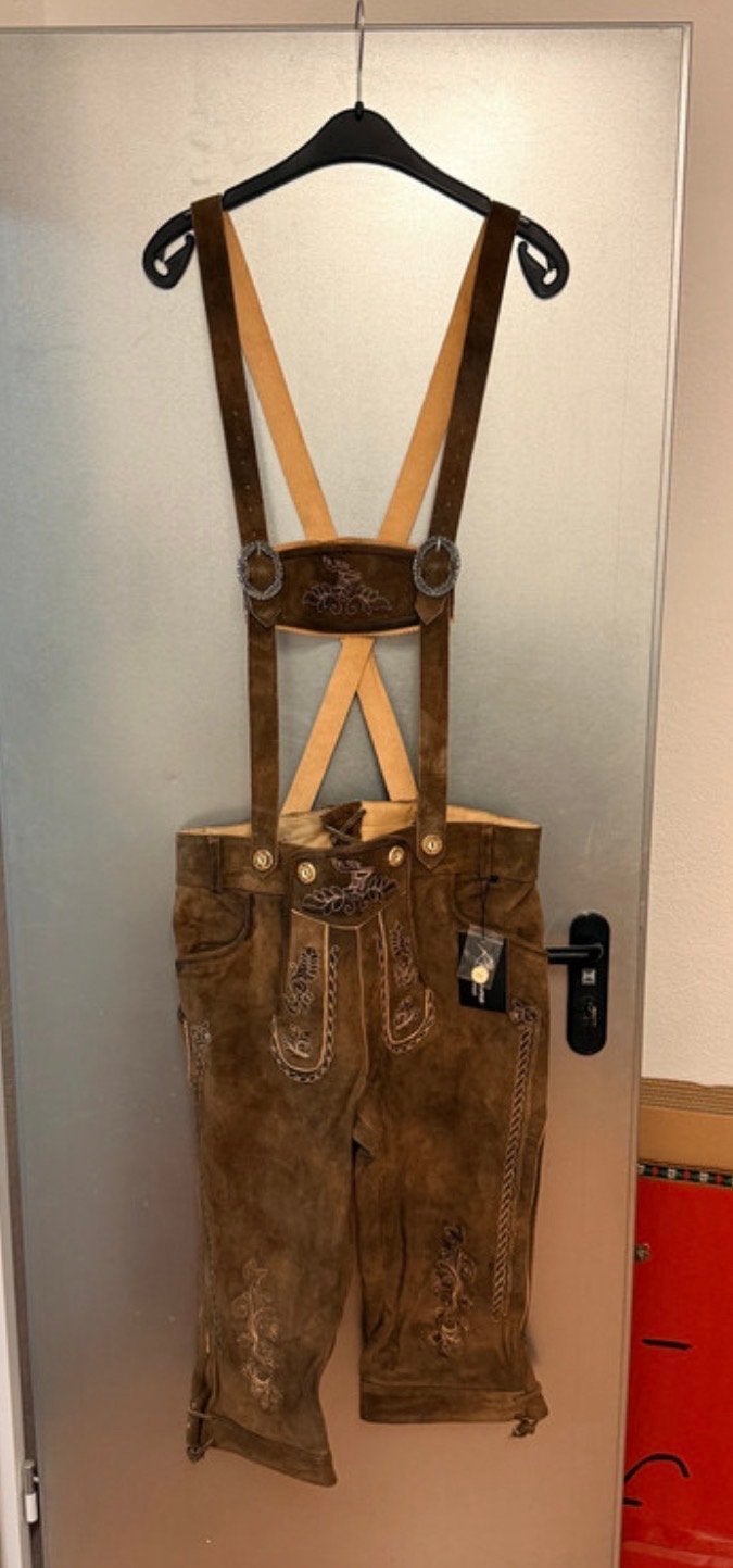Hoge kwaliteit lederhose met bretels, Ophalen of Verzenden, Zo goed als nieuw, Overige maten, Bruin