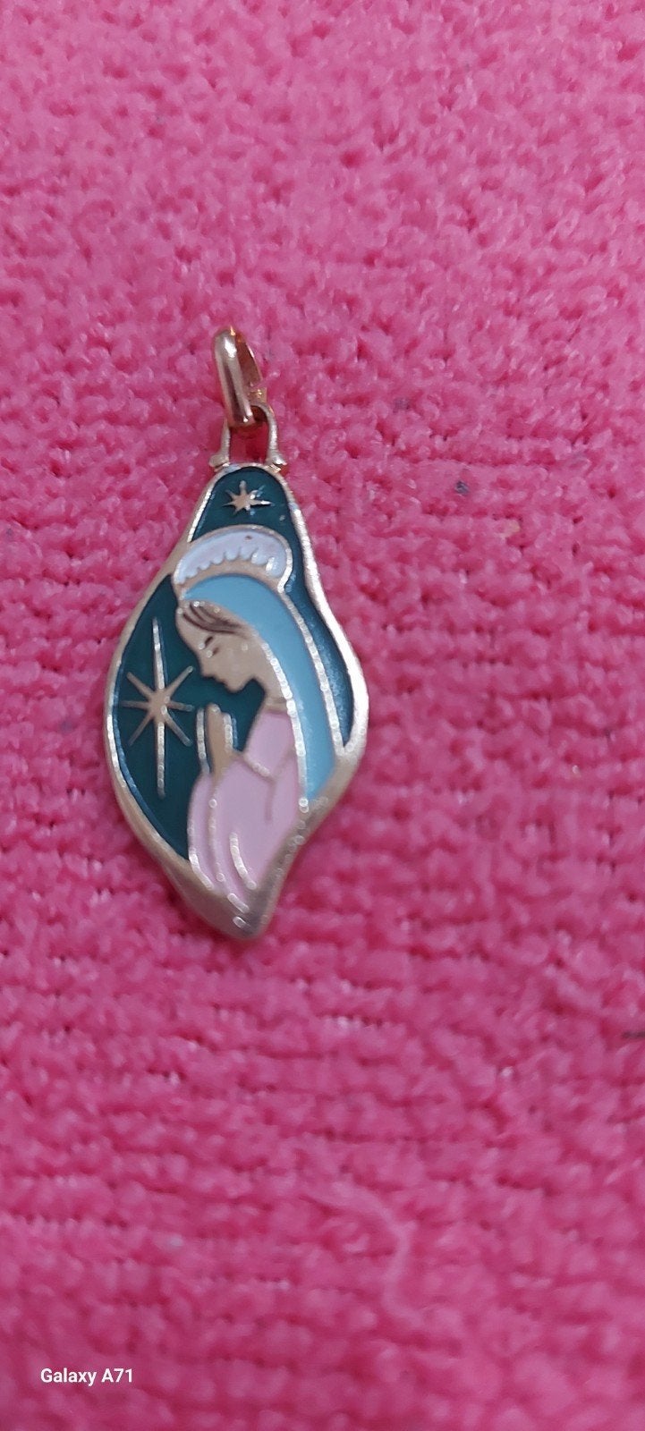 Gouden hanger met Maria en sterren - Religieus sieraad, Overige materialen, Gebruikt, Overige voorstellingen, Ophalen of Verzenden
